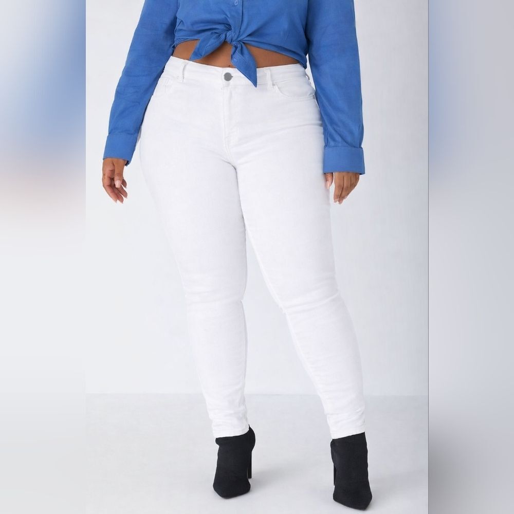 Eighty Eight Premium White Skinny Jeans Size 22 | High Rise Stretch Denim NWT